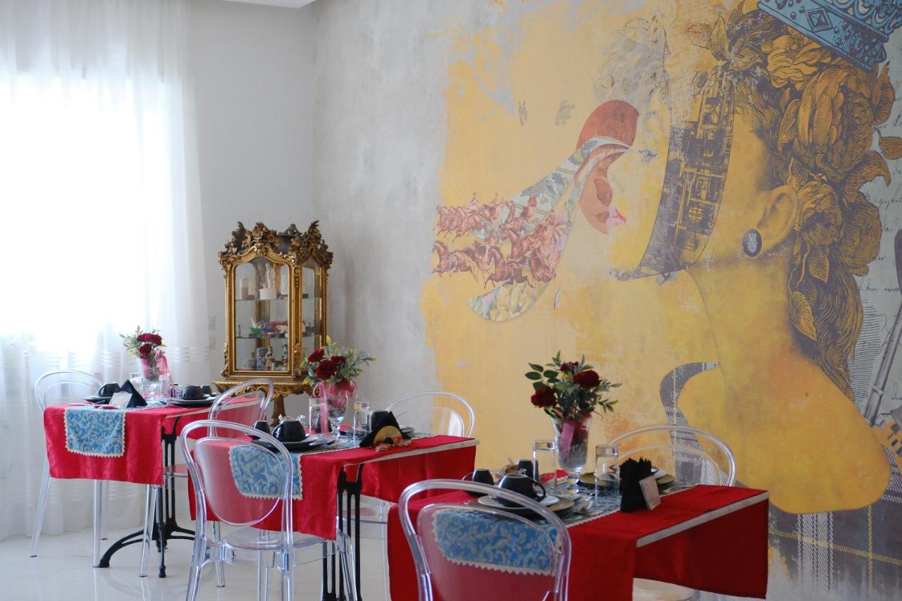 Luxury B&B Charlemagne サレルノ エクステリア 写真