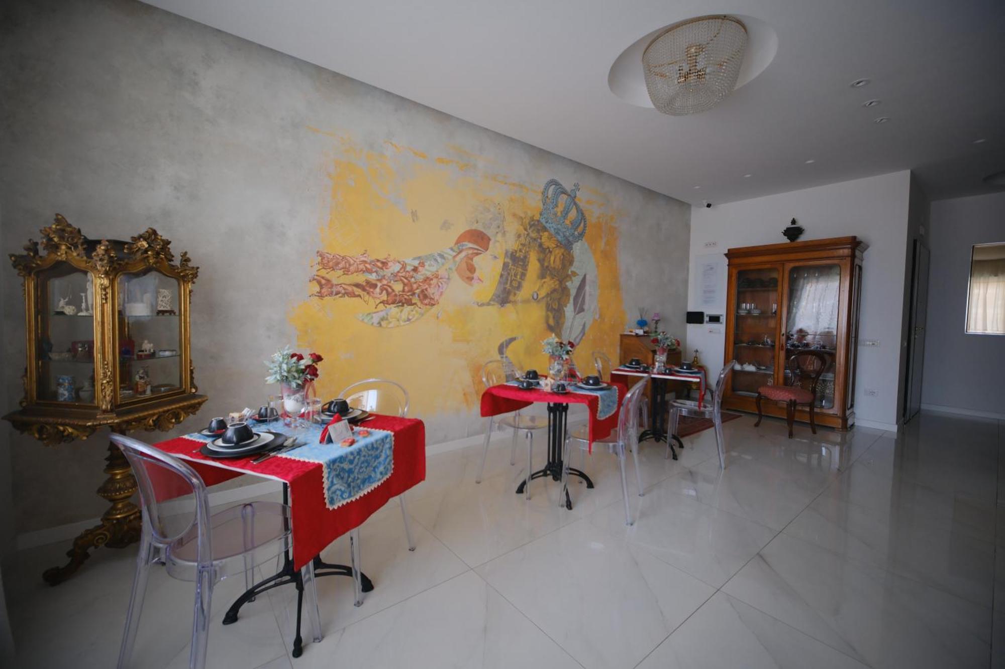 Luxury B&B Charlemagne サレルノ エクステリア 写真